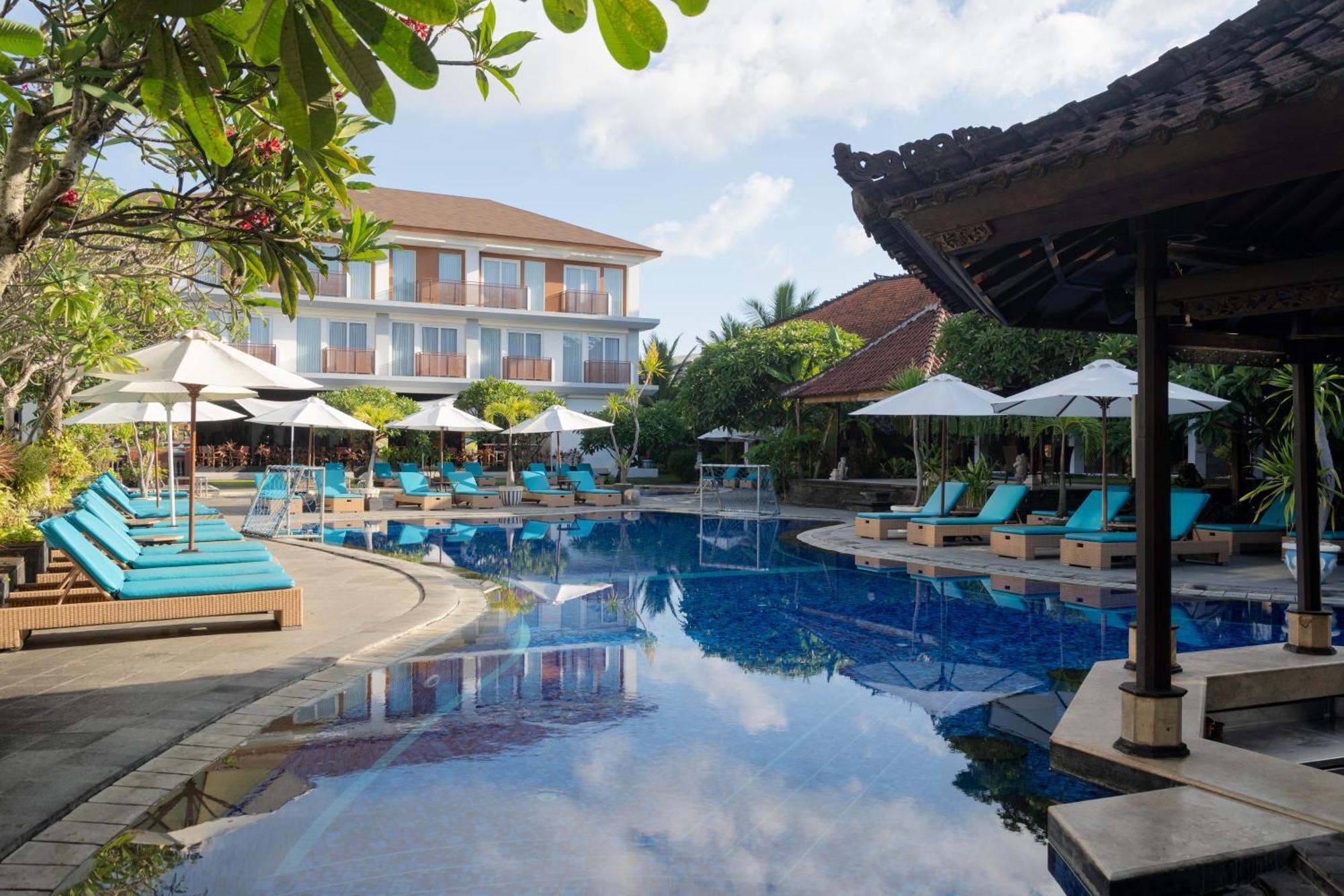 Kuta Beach Club Hotel Eksteriør bilde